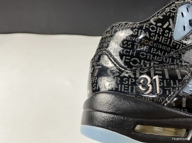 Jordan 5 633068-010 Retro Doernbecher AIR 0831